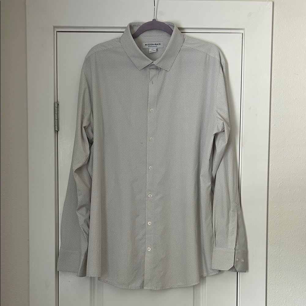 Mizzen+Main Light Gray Dress Shirt